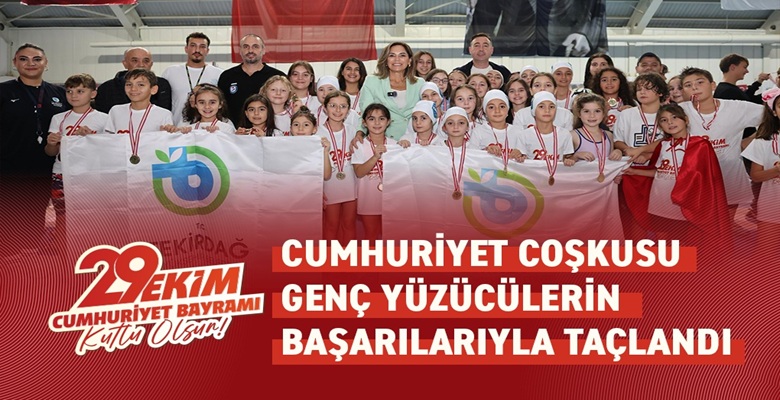 CUMHURİYET COŞKUSU GENÇ YÜZÜCÜLERİN BAŞARILARIYLA TAÇLANDI (1)